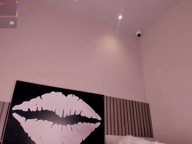 Kloe-S live cam on BongaCams