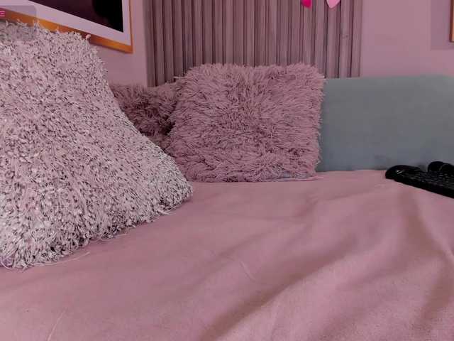Kloe-S live cam on BongaCams