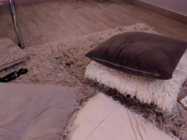 Kloe-S live cam on BongaCams