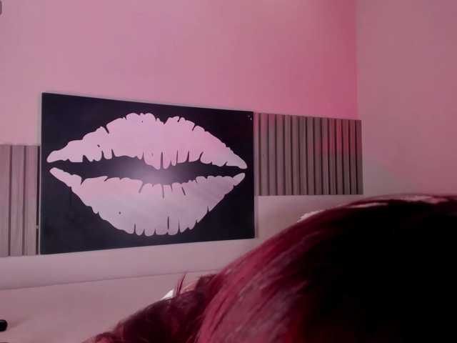 Kloe-S live cam on BongaCams