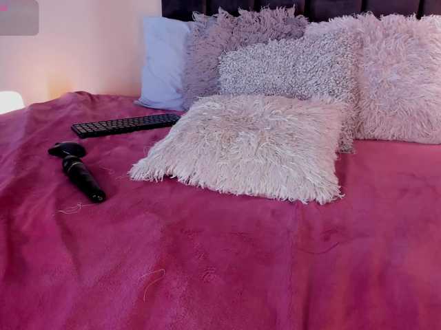 Kloe-S live cam on BongaCams