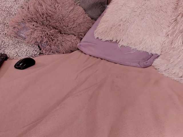 Kloe-S live cam on BongaCams