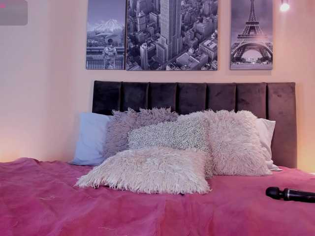 Kloe-S live cam on BongaCams