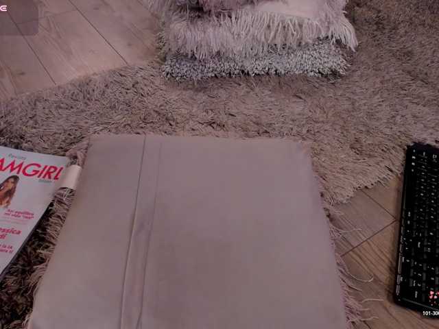 Kloe-S live cam on BongaCams