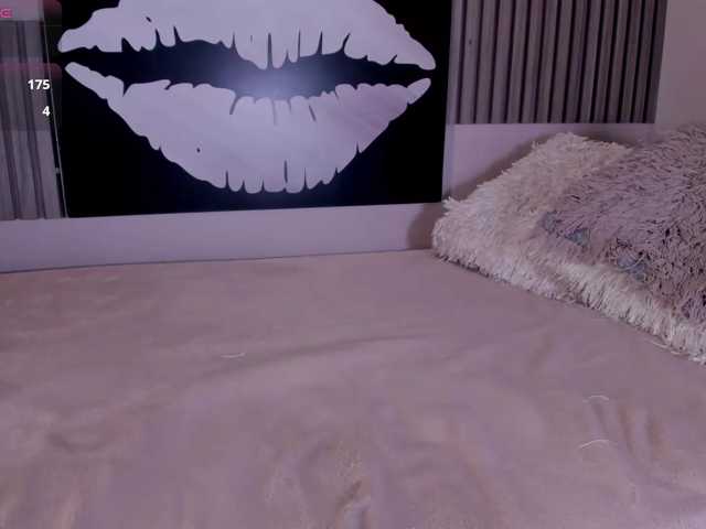 Kloe-S live cam on BongaCams