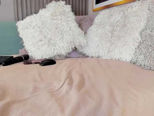 Kloe-S live cam on BongaCams