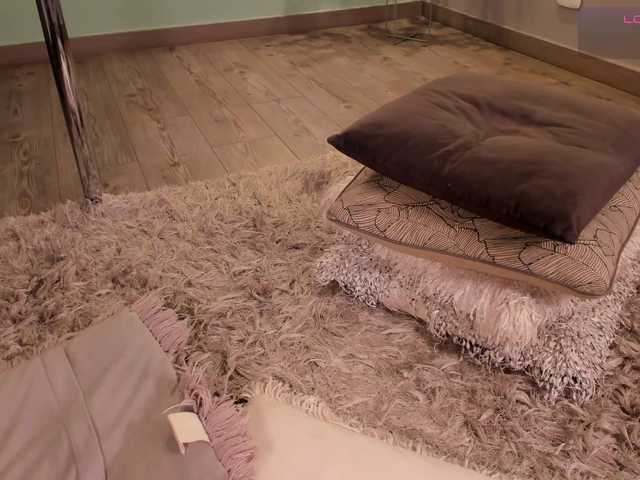 Kloe-S live cam on BongaCams