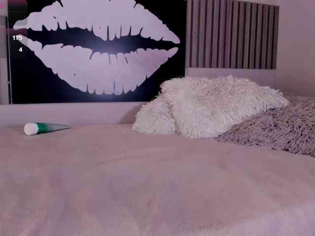 online cam sex Kloe-S