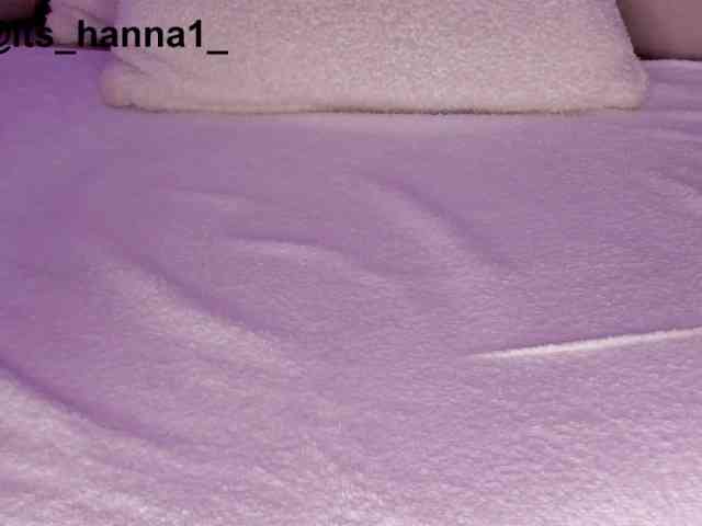 cutte-hanna18 webcam