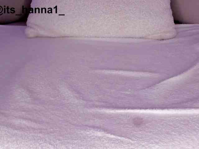 cutte-hanna18 webcam