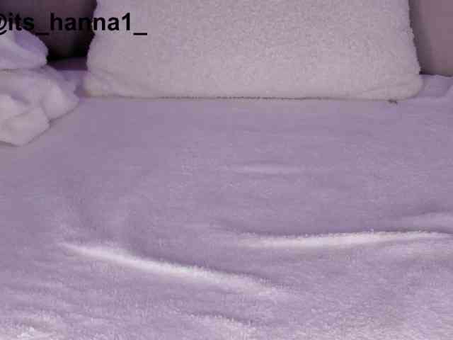 cutte-hanna18 webcam