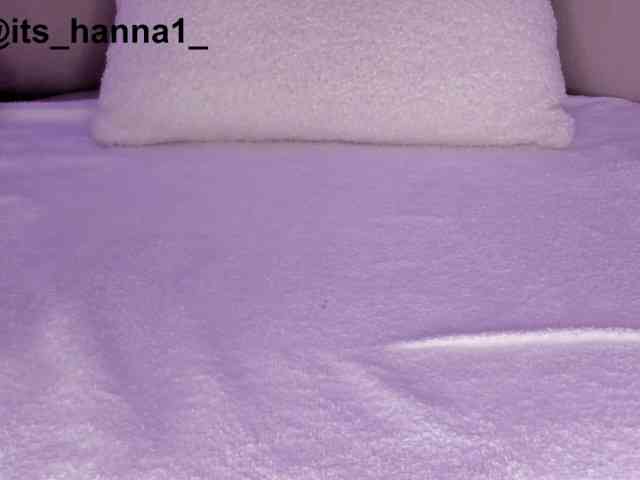 cutte-hanna18 webcam