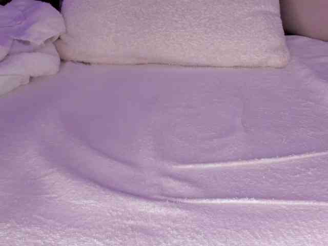 cutte-hanna18 webcam