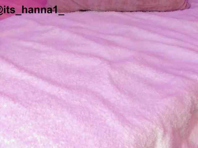 cutte-hanna18 webcam