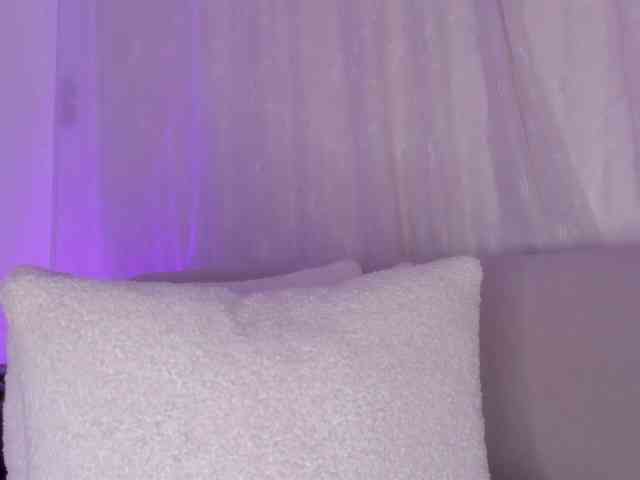 cutte-hanna18 webcam