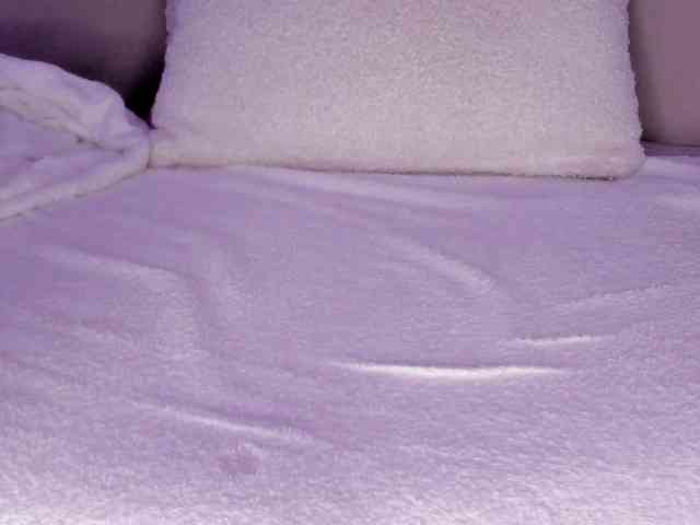 cutte-hanna18 webcam