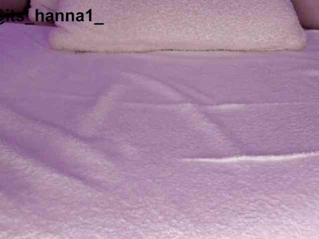 cutte-hanna18 webcam