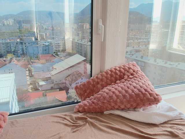  EmilyxJames chat room