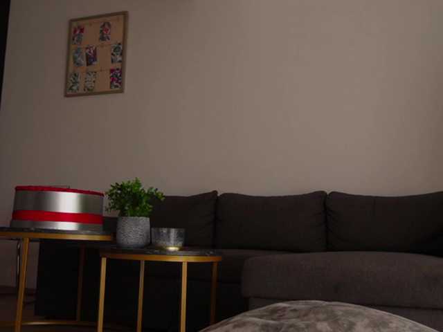EmilyxJames live cam on BongaCams