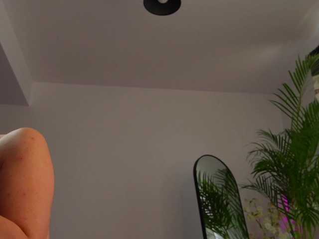 EmilyxJames live cam on BongaCams