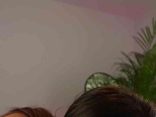 EmilyxJames webcam