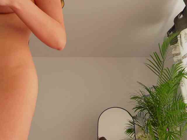 EmilyxJames webcam
