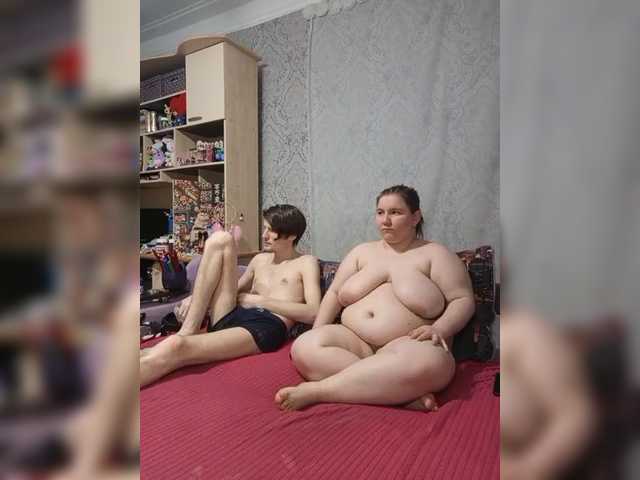 le modèle Damn-angel est en webcam porno dans un show sur le site bongacams, il possède les tags suivants: White/Caucasian,Brunette,Hairy