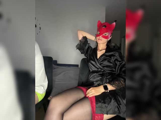 SexyMilf23 live cam on BongaCams