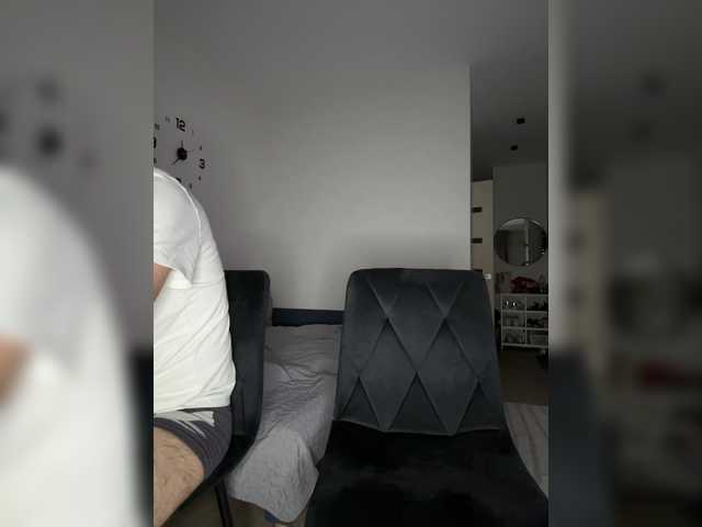 SexyMilf23 live webcam show