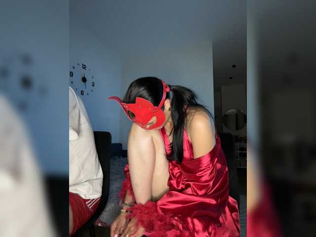 SexyMilf23 live webcam show