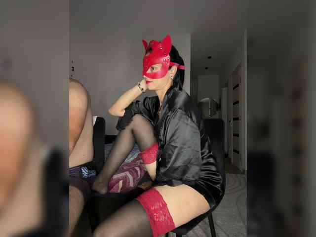 SexyMilf23 webcam