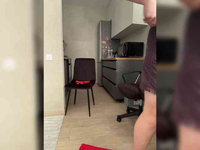 Model: SexyMilf23