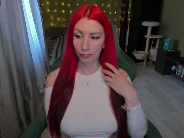 Girlfromanothercity's BongaCams show and profile