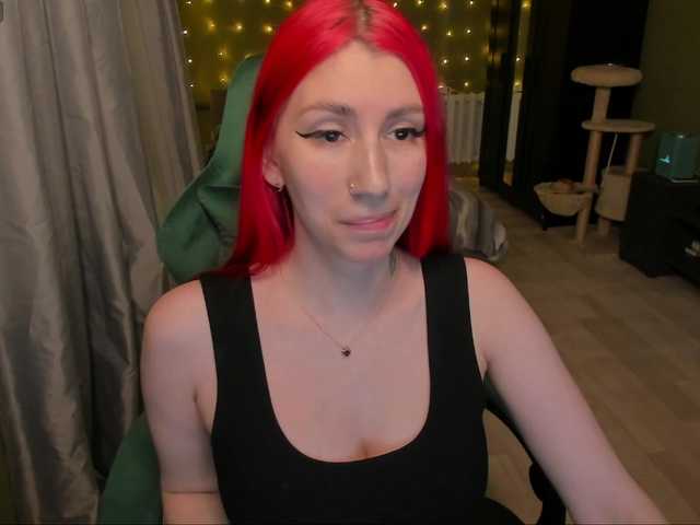 Girlfromanothercity's BongaCams show and profile