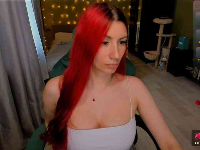 Girlfromanothercity webcam