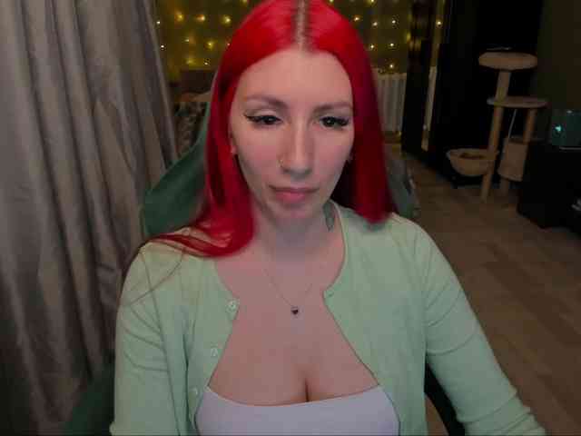 Girlfromanothercity webcam