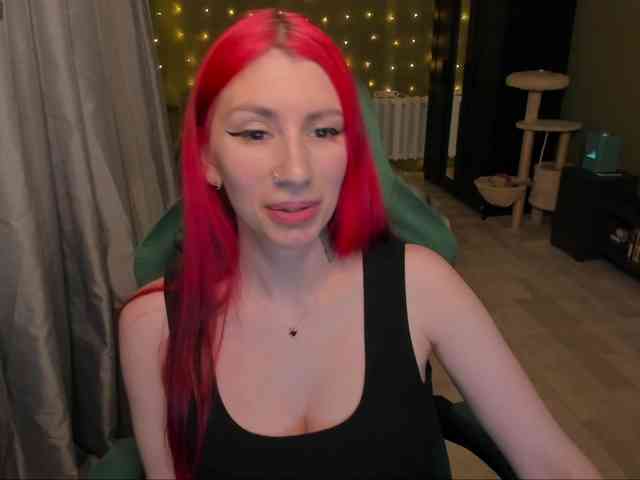 Girlfromanothercity webcam