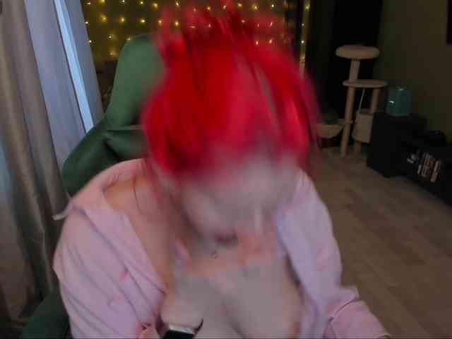 Girlfromanothercity webcam