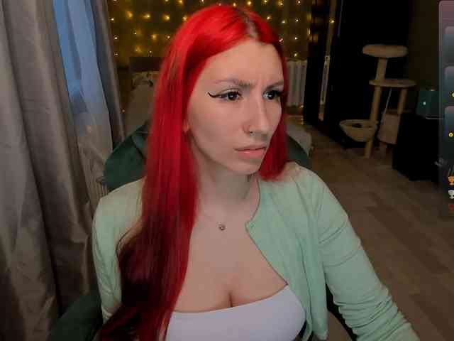 Girlfromanothercity webcam