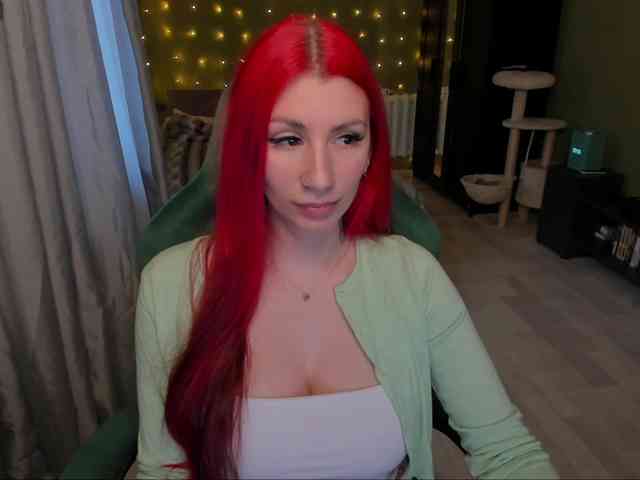 Girlfromanothercity webcam