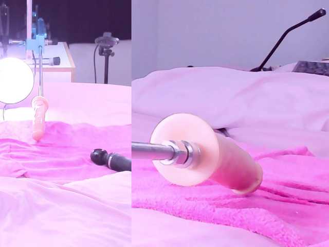 Riley-Sweet live cam on BongaCams