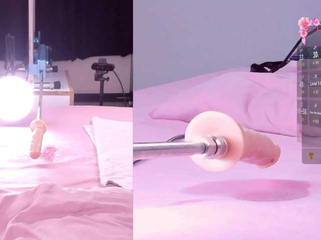 Riley-Sweet live cam on BongaCams