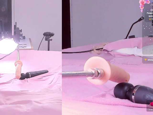 Riley-Sweet live cam on BongaCams