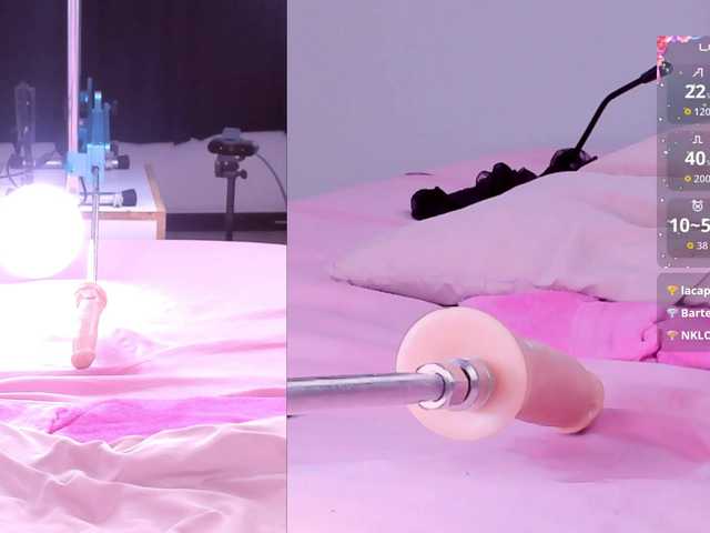 Riley-Sweet live cam on BongaCams