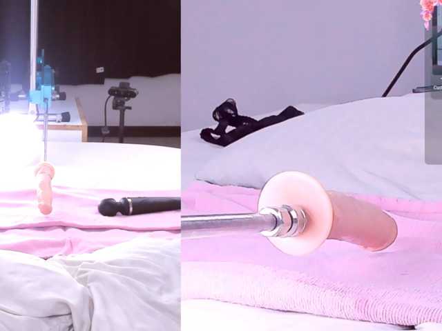 Riley-Sweet live cam on BongaCams
