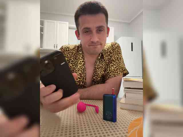 kurtPaL Sex Cam Show