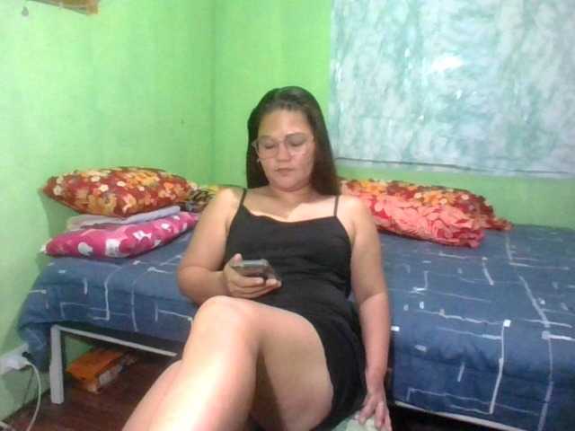 LUCKYME22 live cam on BongaCams