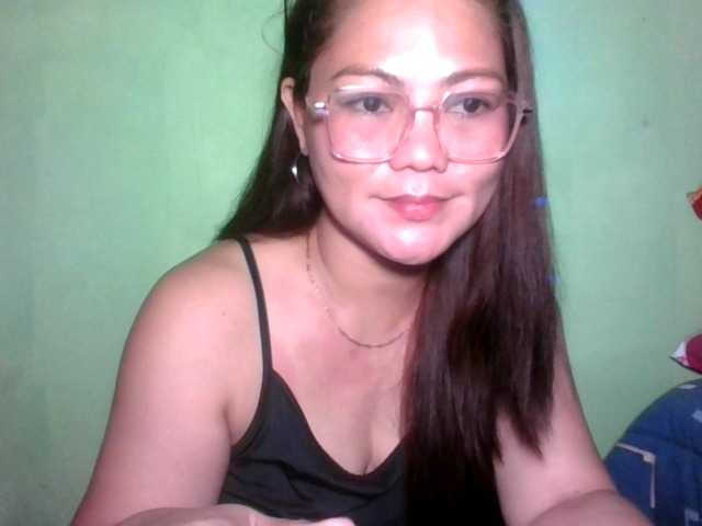 LUCKYME22 live cam preview