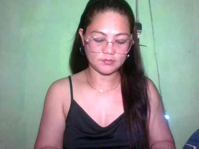 LUCKYME22 webcam