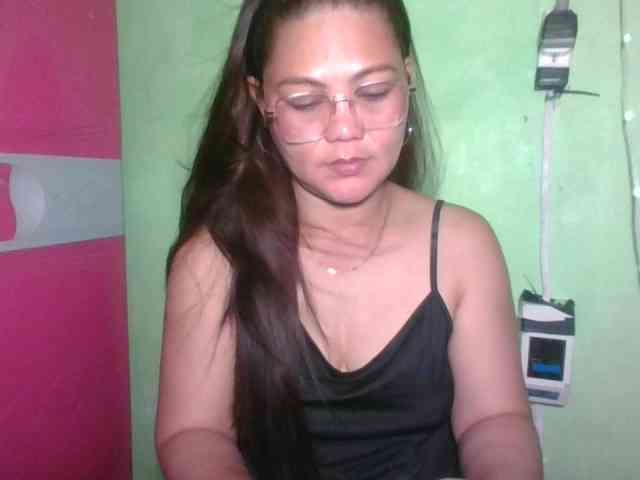 LUCKYME22 webcam